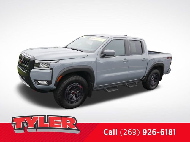 2025 Nissan Frontier PRO-4X photo 3