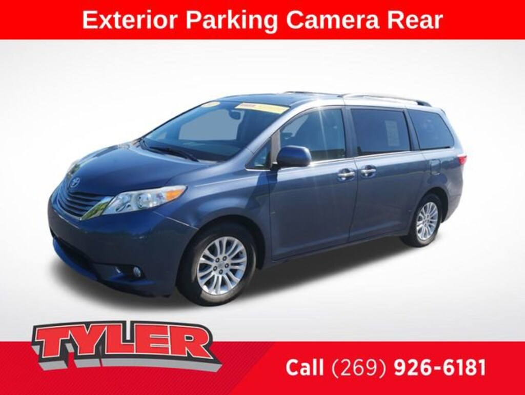 Used 2017 Toyota Sienna XLE 8 Passenger Van Passenger Van