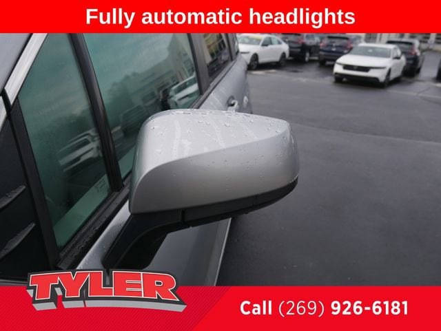 2024 Toyota Sienna XLE - Photo 11