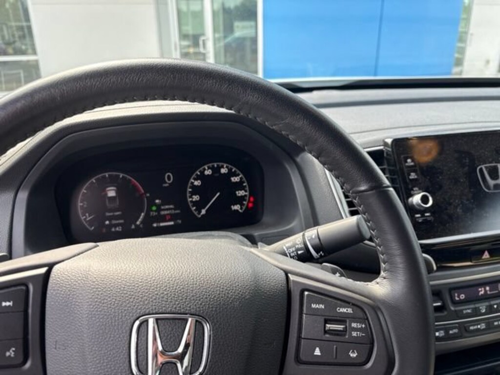 Used 2025 Honda Ridgeline RTL Truck Crew Cab