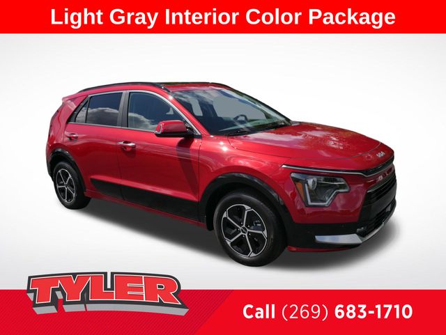 2025 Kia Niro SX's photo