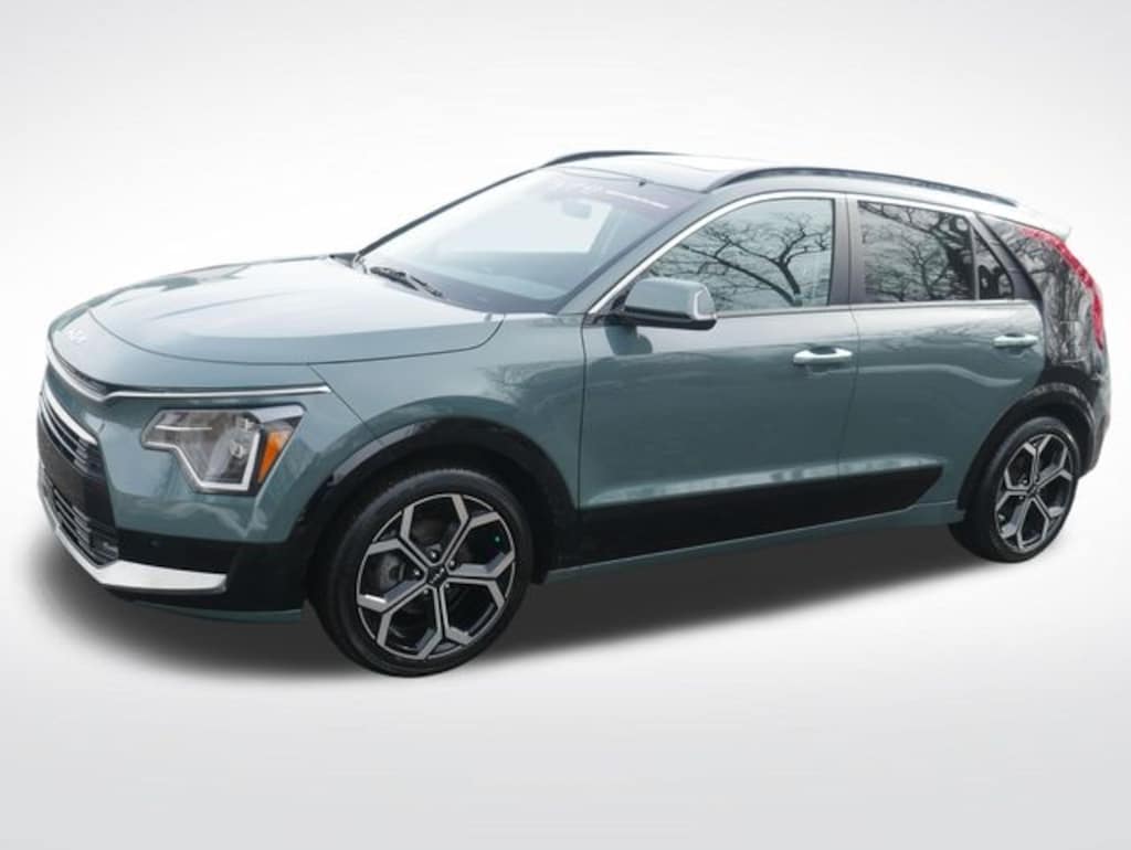 Certified 2023 Kia Niro SX Touring SUV