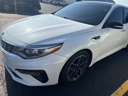 Featured used 2020 Kia Optima SX Sedan for sale in Niles, MI