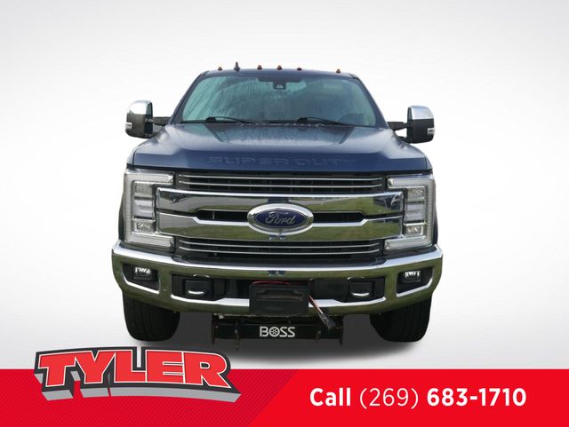 2019 Ford F-250 photo 2