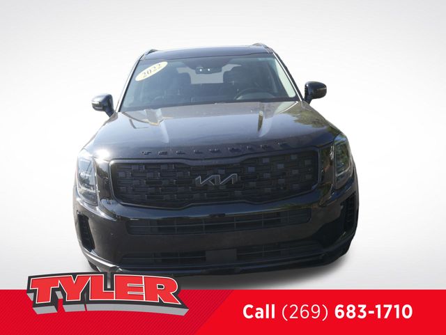 2022 Kia Telluride EX photo 2