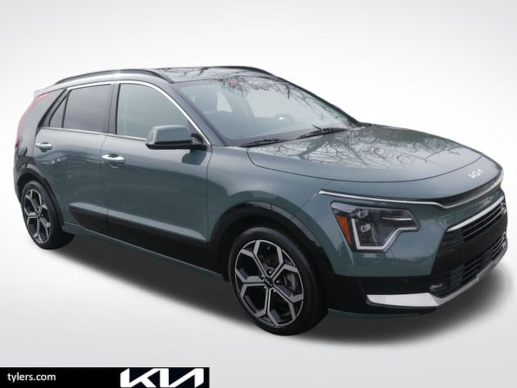Certified 2023 Kia Niro SX Touring SUV