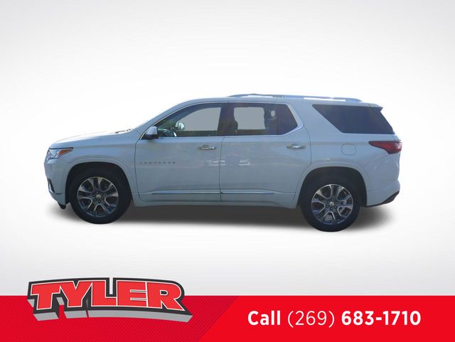 2018 Chevrolet Traverse Premier photo 2
