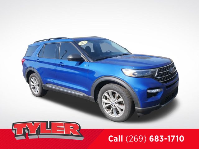 2023 Ford Explorer XLT 4WD's photo