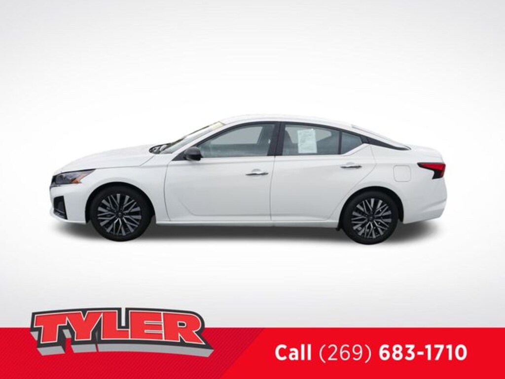 Used 2025 Nissan Altima 2.5 SV Sedan