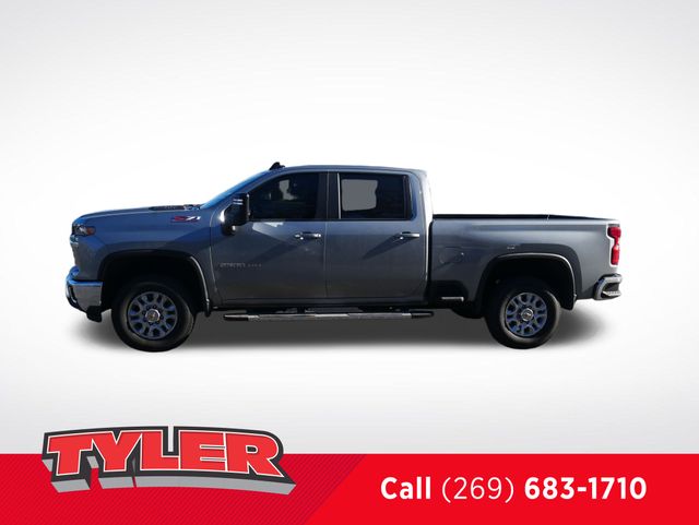 2025 Chevrolet Silverado 2500HD LT photo 4