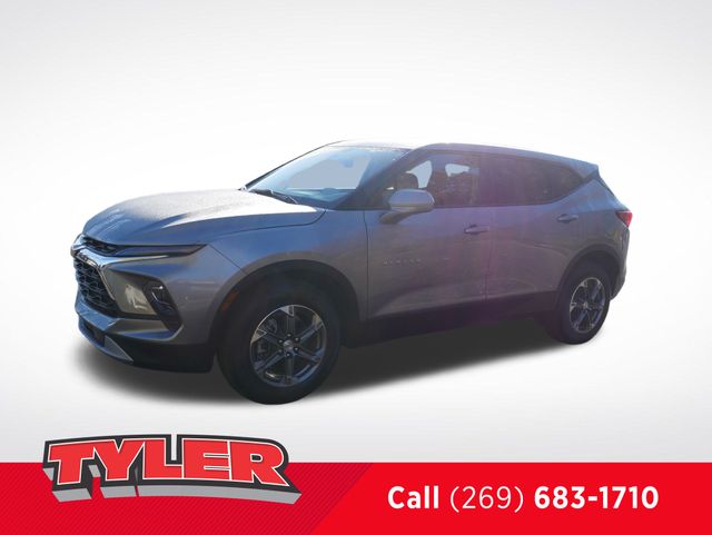 2025 Chevrolet Blazer 2LT photo 3