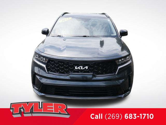 Used 2022 Kia Sorento S with VIN 5XYRL4LC5NG108689 for sale in Niles, MI