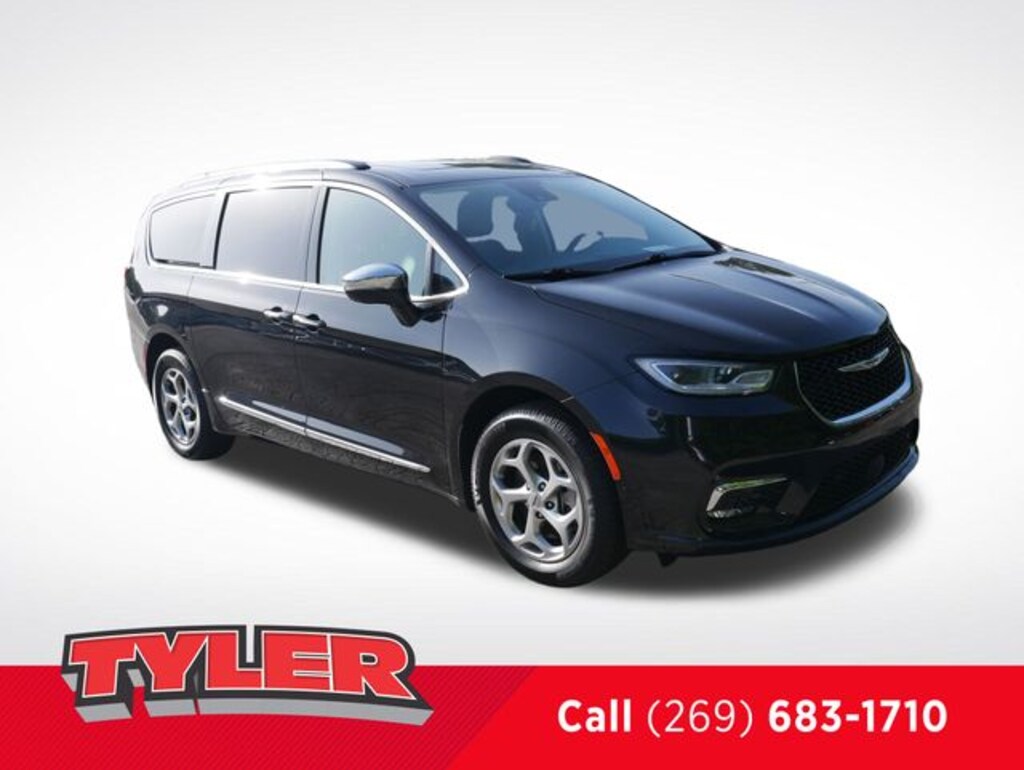Used 2022 Chrysler Pacifica Limited Minivan/Van