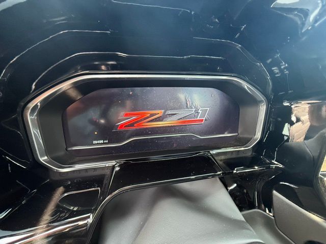 2022 Chevrolet Silverado 1500 RST photo 2