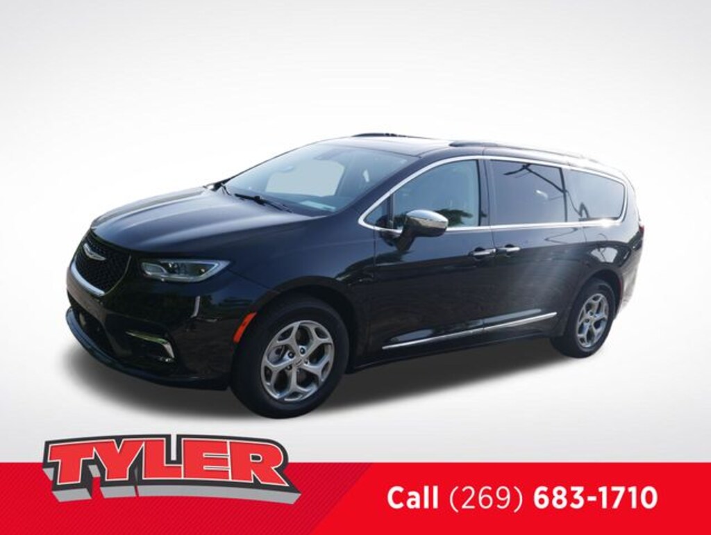 Used 2022 Chrysler Pacifica Limited Minivan/Van
