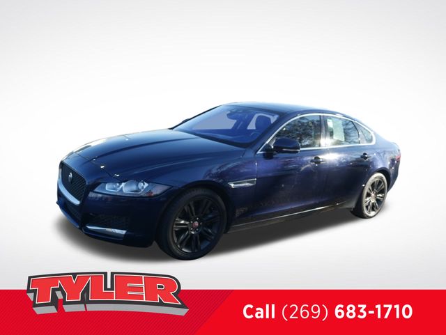 2017 Jaguar XF 35t Premium photo 3