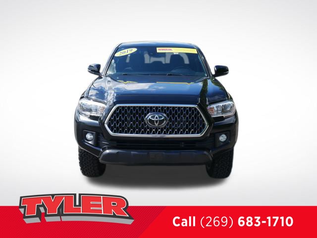 Used 2019 Toyota Tacoma TRD Off Road with VIN 5TFCZ5AN7KX195888 for sale in Niles, MI