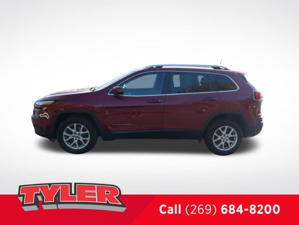 Used 2017 Jeep Cherokee Latitude SUV