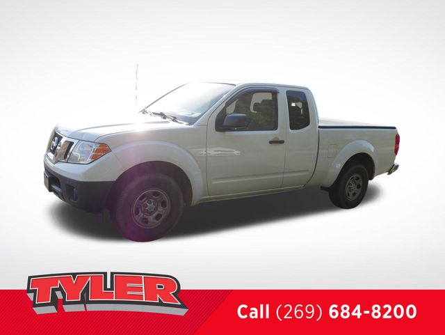 2015 Nissan Frontier King Cab photo 3
