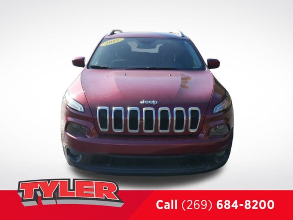 Used 2017 Jeep Cherokee Latitude SUV