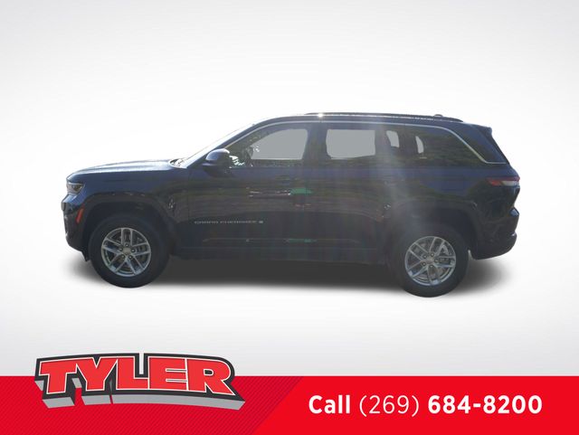 2025 Jeep Grand Cherokee Laredo X photo 4