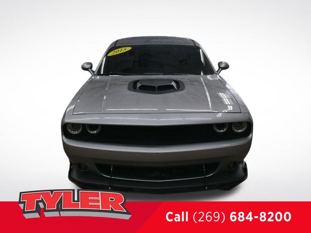 2015 Dodge Challenger R/T Scat Pack photo 2