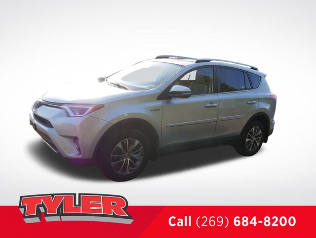 2016 Toyota RAV4 Hybrid XLE photo 3