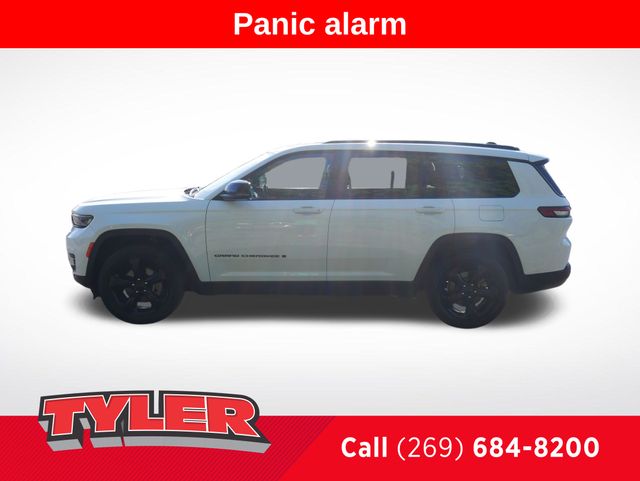2021 Jeep Grand Cherokee Altitude photo 3