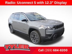 2026 Jeep Cherokee Laredo Sport Utility