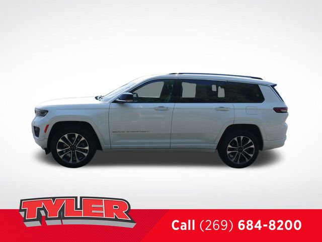 2021 Jeep Grand Cherokee Overland photo 3