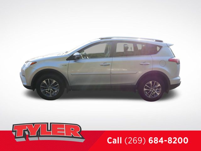 2016 Toyota RAV4 Hybrid XLE photo 4