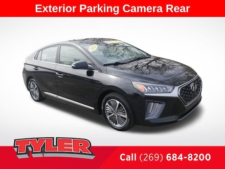 2022 Hyundai IONIQ Plug-In Hybrid SEL Hatchback