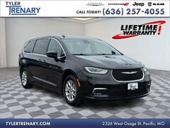 2025 Chrysler Pacifica Select FWD Van Passenger Van