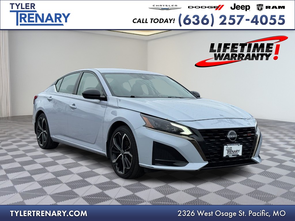 2024 Nissan Altima SR