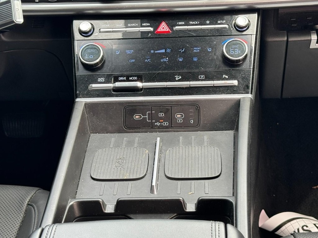2025 Hyundai Santa Fe SEL - Photo 16