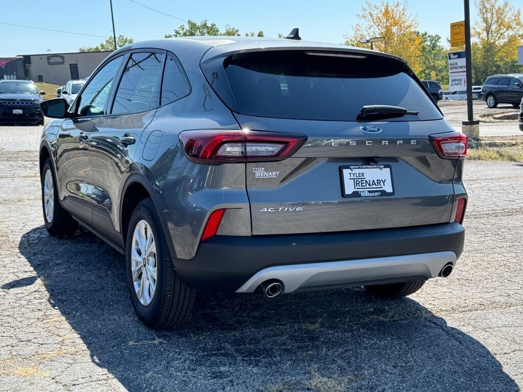2025 Ford Escape Active photo 3