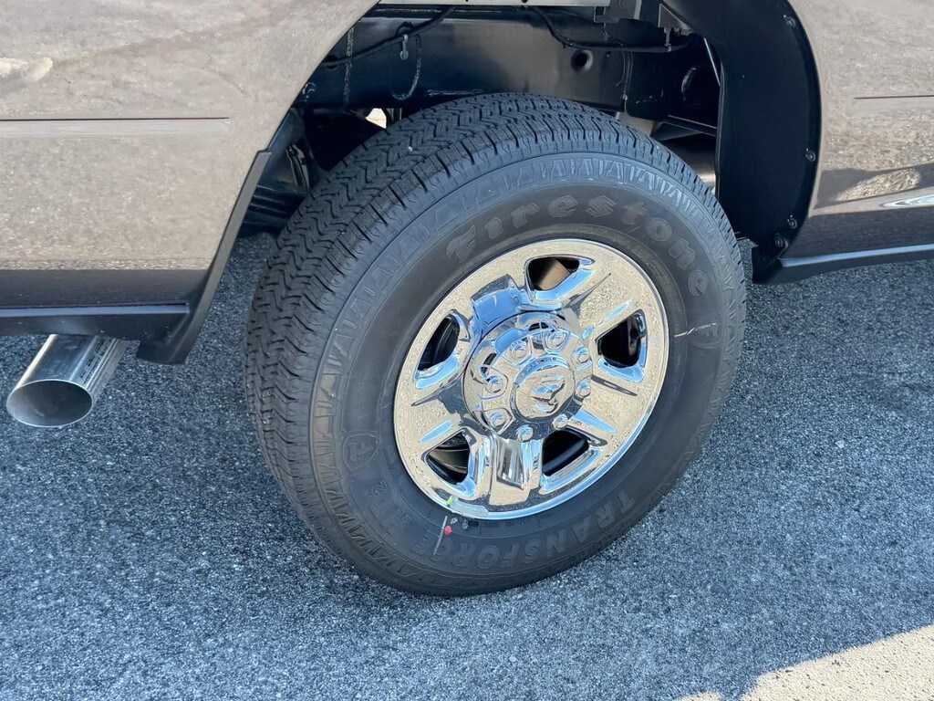 2026 Ram 3500 Tradesman photo 4