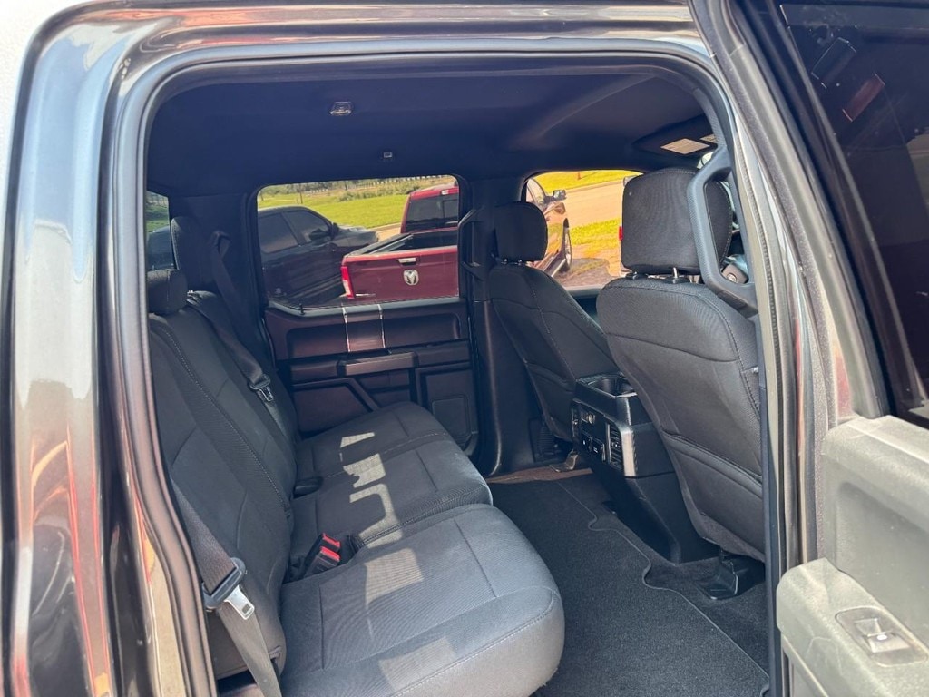 2019 Ford F-150 XLT - Photo 12
