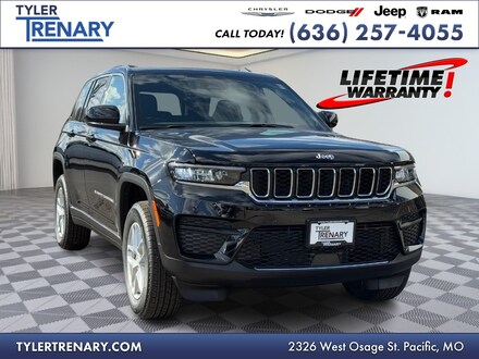 2025 Jeep Grand Cherokee LAREDO X 4X4 Sport Utility