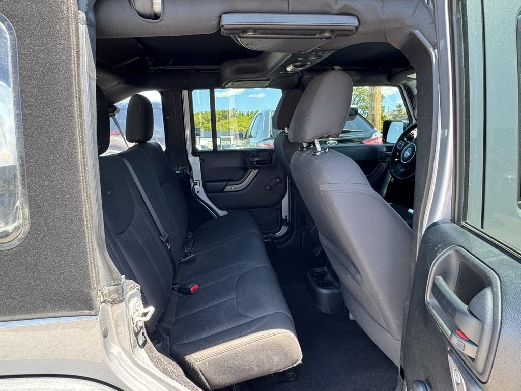 2017 Jeep Wrangler Unlimited Sport - Photo 12