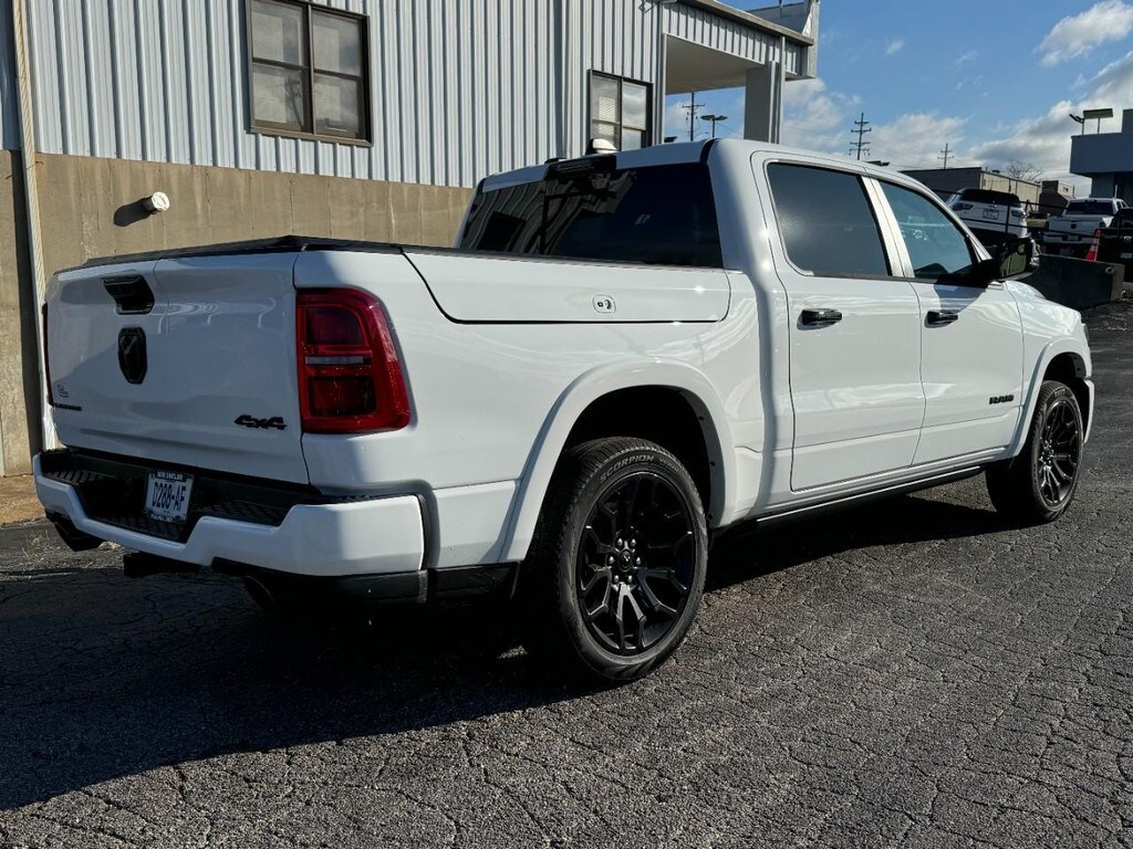 2025 Ram 1500 Limited photo 2