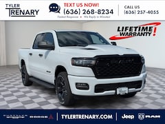 2026 Ram 1500 EXPRESS CREW CAB 4X4 5'7 BOX Pickup