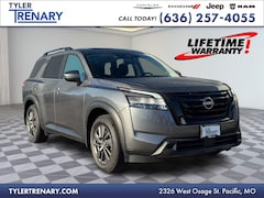 2022 Nissan Pathfinder SV 4WD SUV