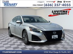 2023 Nissan Altima 2.5 SV Sedan Sedan