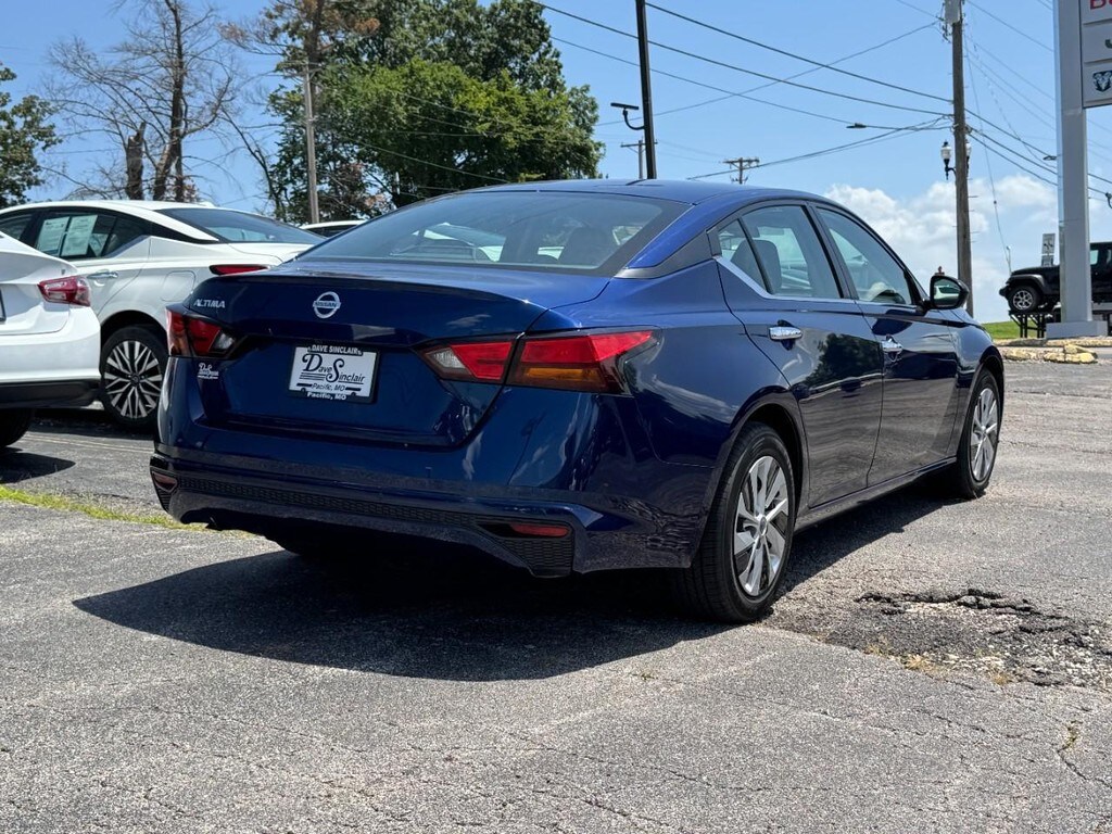 2024 Nissan Altima 2.5 S photo 3
