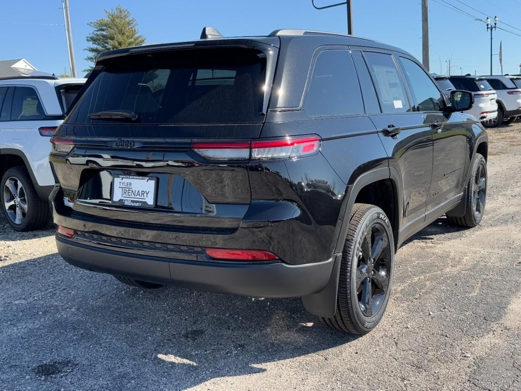 New 2025 Jeep Grand Cherokee ALTITUDE X 4X4 Sport Utility