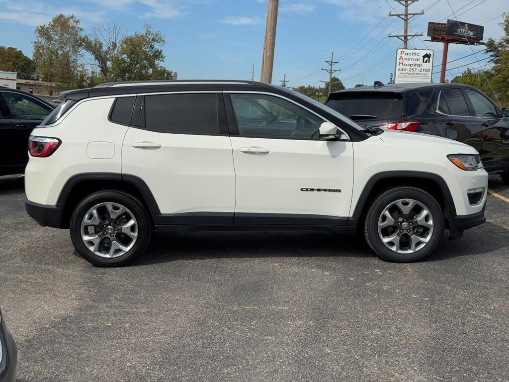 2019 Jeep Compass Limited photo 2