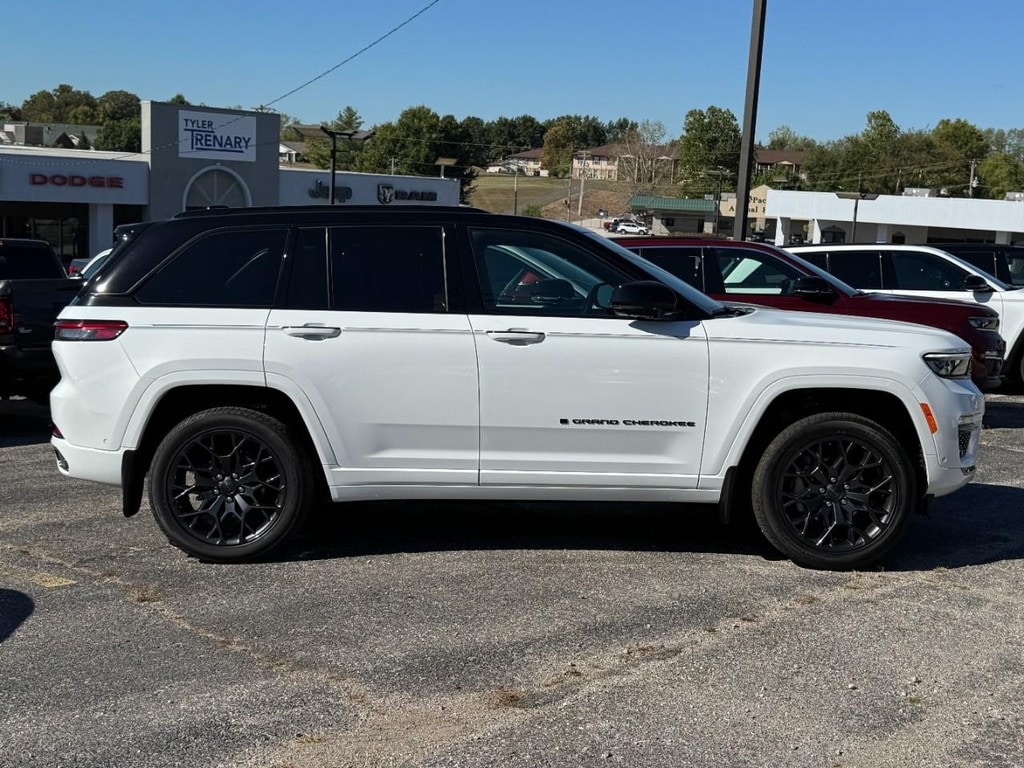 New 2025 Jeep Grand Cherokee SUMMIT RESERVE 4X4 Sport Utility
