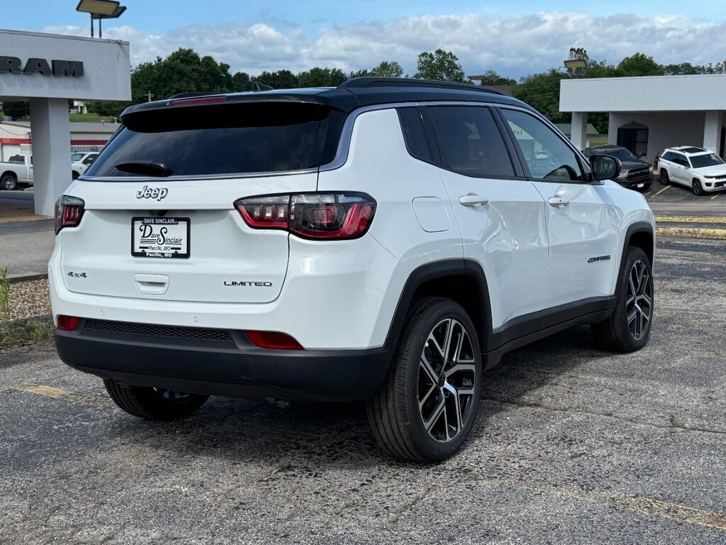 2025 Jeep Compass Limited photo 3
