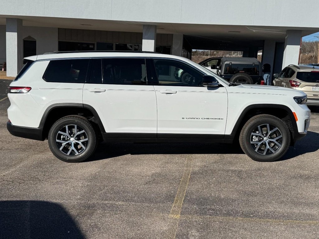 New 2025 Jeep Grand Cherokee L LIMITED 4X4 Sport Utility